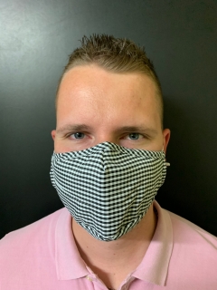 Exkluzívna maska na tvár s filtrom 2x PM2.5 - károvaná čierno-biela